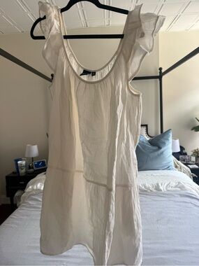 Gap Cream Ruffle Sleeve cover up Dress